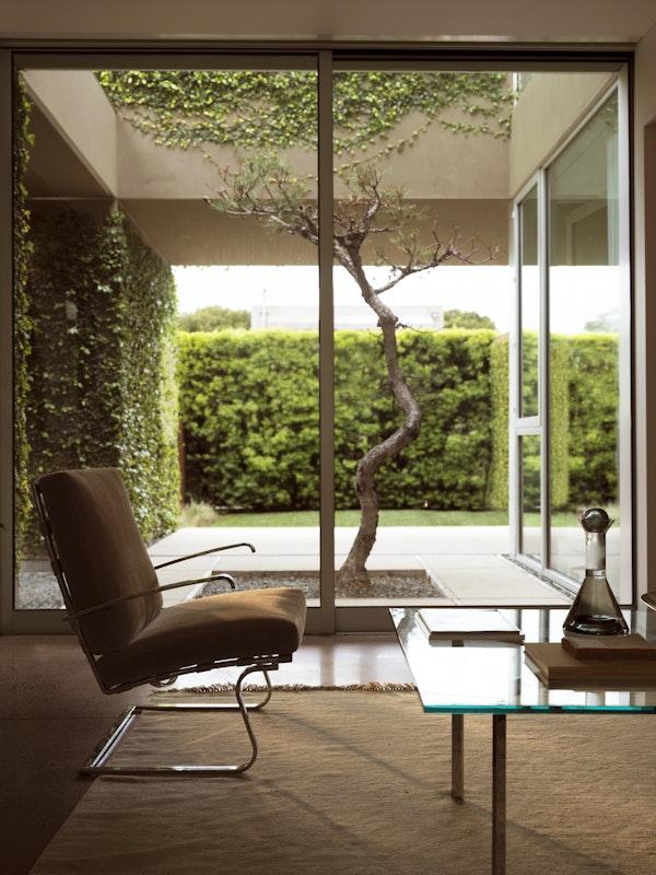 Knoll Barcelona® Table