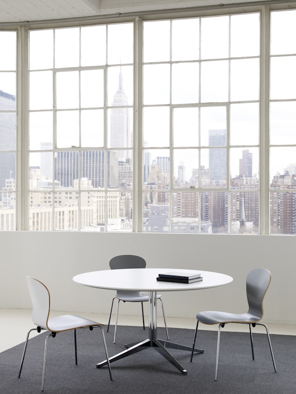 Knoll Florence Knoll™ Table Desk Round