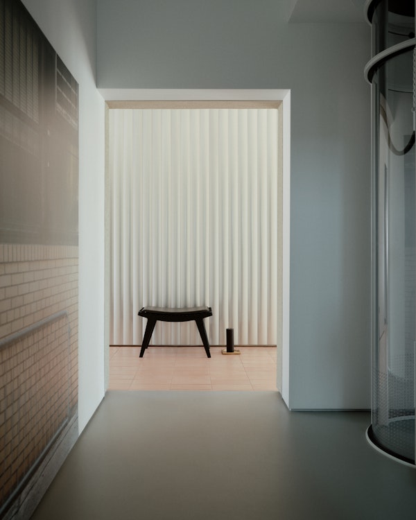 Knoll Klismos® Bench