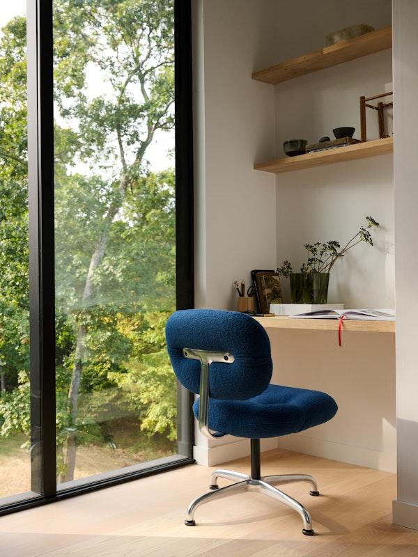 Knoll Morrison Hannah Occasional Chair