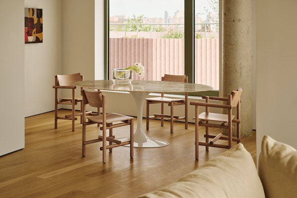 Knoll Saarinen Dining Table Round