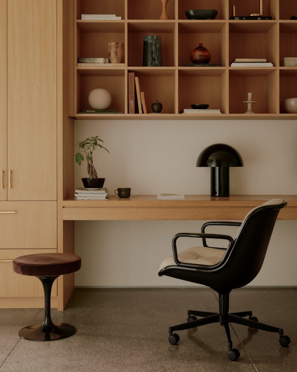 Knoll Tulip™ Stool