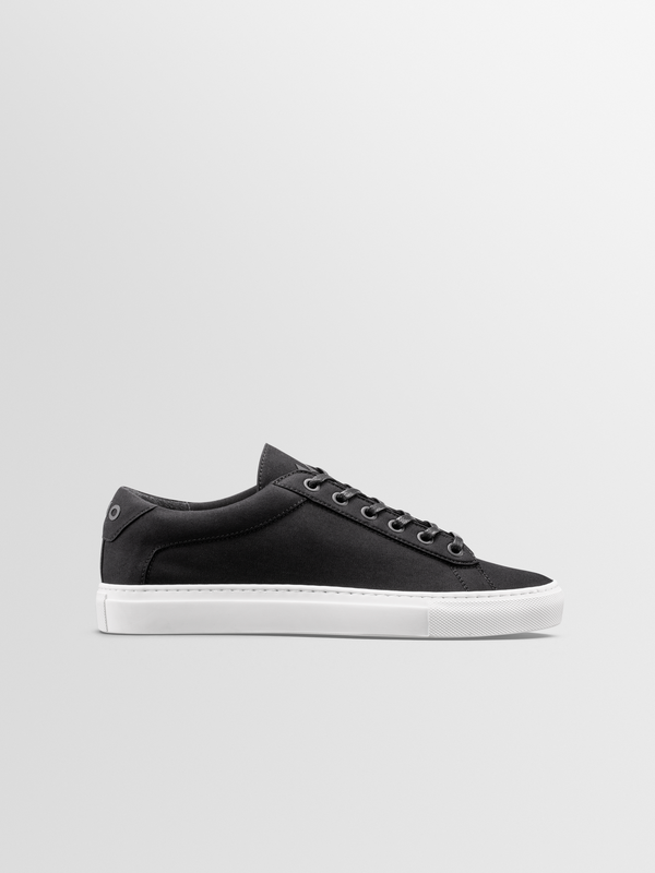 koio Capri in Onyx Canvas