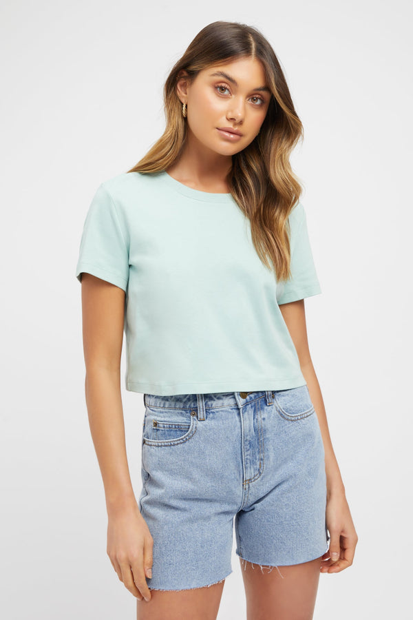 kookai Arbor Cropped Tee Cameo Green