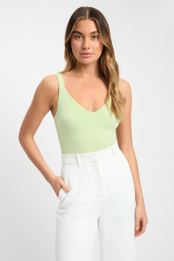 kookai Sarah Vee Top Margarita