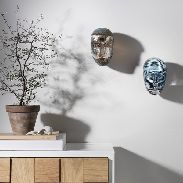 Kosta Boda Brains Look In