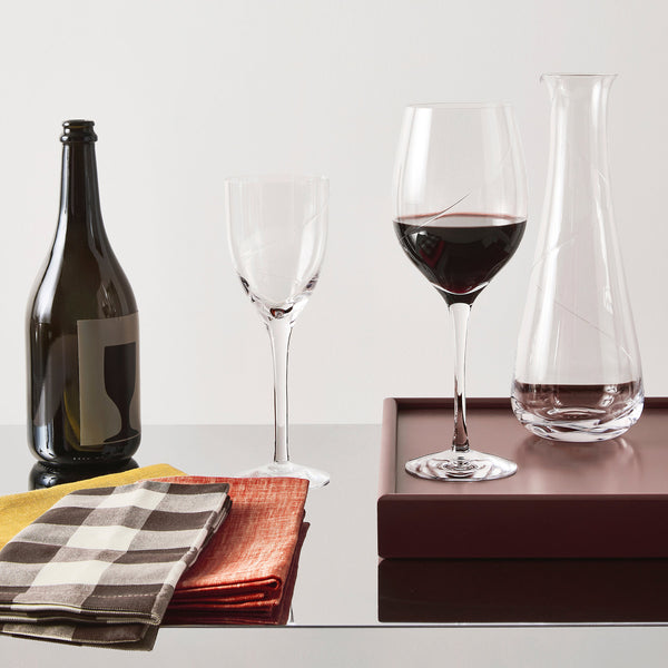 Kosta Boda Line Red Wine