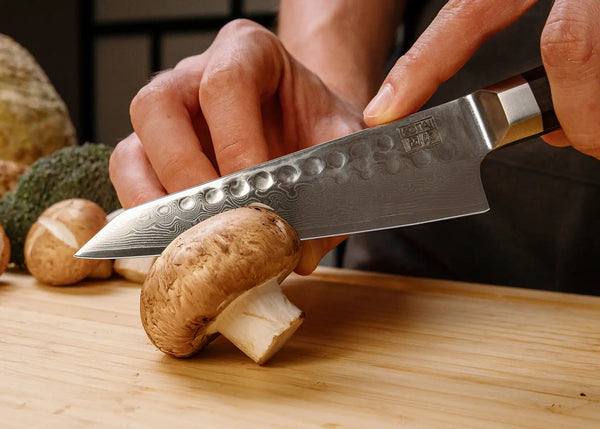 Kotai Petty Knife 135 Mm - Bunka Damascus Collection