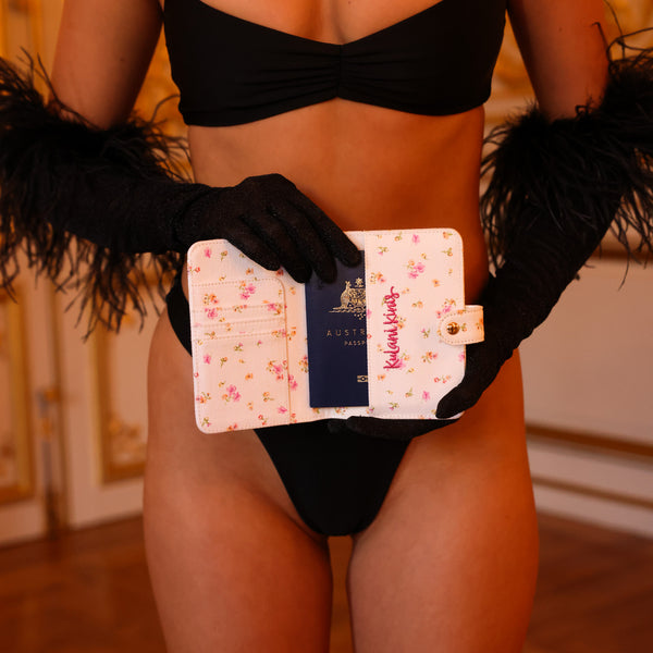 Kulani Kinis Travel Luggage Set - Vanilla Blossom