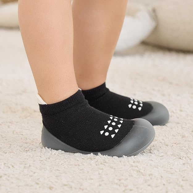 Baby Sock Shoes Baby Walking Shoes Infant Non-Slip Breathable Slippers With Soft Rubber Sole Baby Boys Girls Sneakers