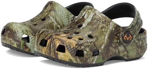 Crocs Unisex Kid's Classic Littles Clogs (Infant) Realtree APX 2-3 Medium
