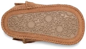UGG Unisex-Baby Classic Fashion Boot