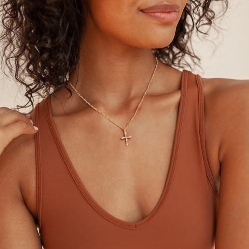 Cross Necklace For Women Double Cross Necklace 14K Gold Plated Cross Pendant Necklace Dainty Gold Cross Necklaces For Women Trendy Small Cross Charm Necklace Simple Cute Choker Necklaces Gold Jewery