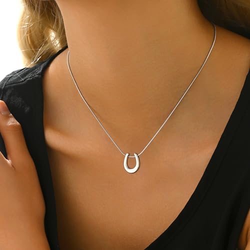 Gold Horn Necklace For Women Dainty Tiny Crescent Moon Necklace 18K Gold Plated Lucky Horse Shoe Pendant Necklace Minimalist Trendy Jewelry