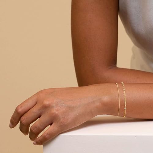 MBW Gold Bracelets For Women Trendy Dainty 14K Gold Plated Bracelet Stack Beaded Chain Bracelet Set Thin Small Cute Paperclip Bracelets Fashion Waterproof Jewelry Gift Gold Accessories For Women