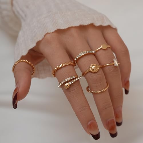 YEEZII 68 Pcs Gold Knuckle Rings Set For Women Stackable Boho Joint Finger Midi Rings Silver Hollow Carved Crystal Stacking Ring Pack For Gift
