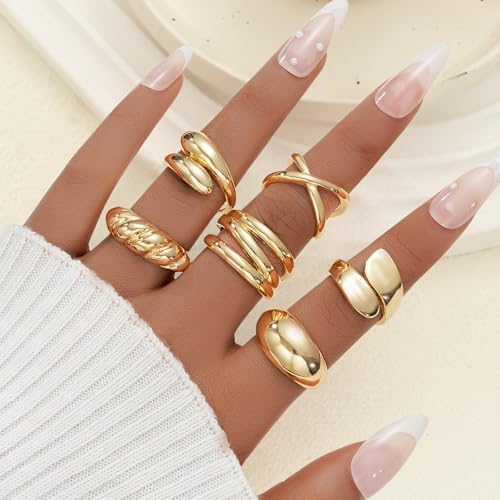 YEEZII Chunky Gold Rings For Women Non Tarnish 18K Gold Plated Stackable Thumb Ring Statement Women Rings Set