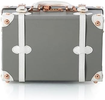 Minimalist Hand Case In Light Grey By COTRUNKAGE