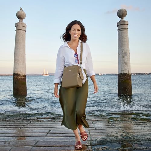 Travelon Anti-Theft Classic Travel Bag