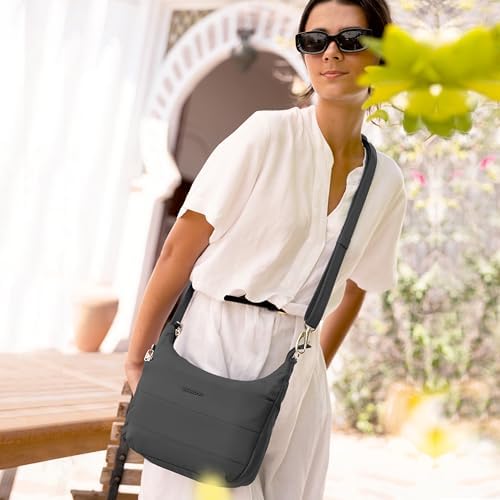 Travelon Anti-theft Roam Medium Crossbody