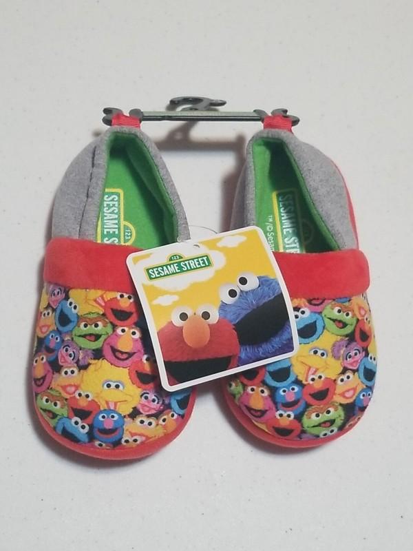 123 Sesame Street Toddler Slippers Size 7-8 Multiple Characters Brand New W/ Tag