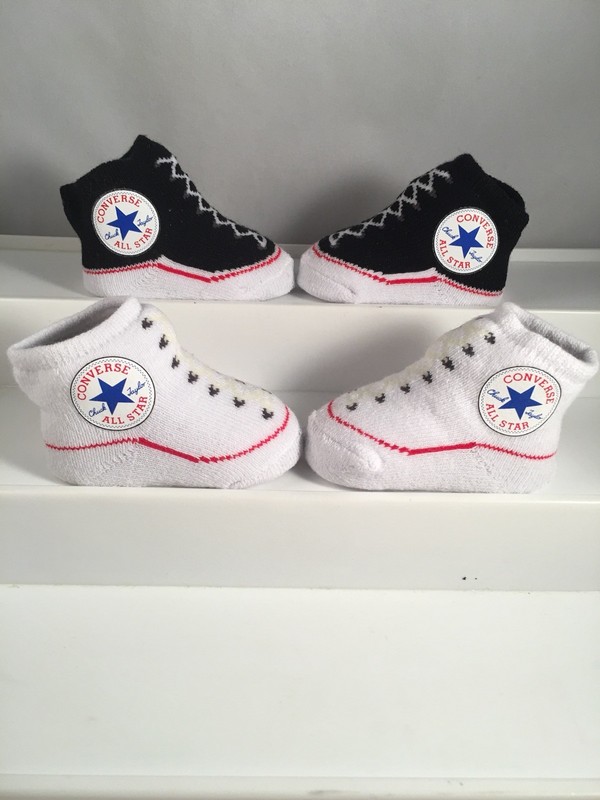 2 Pair Converse Chuck Taylor 0-6 Months Baby BOOTIES Infant Black White Gift B4