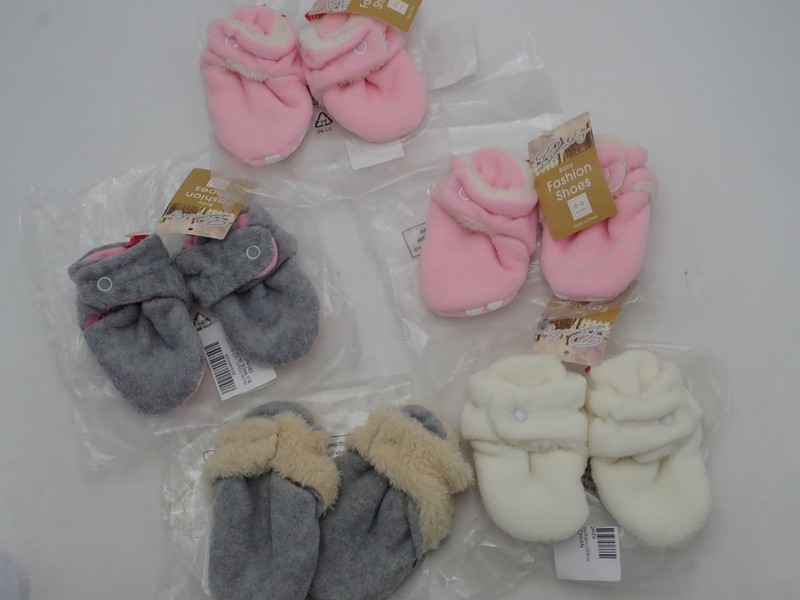 5 Pair Of Infant Babies Fleece Non Slip Booties 0-6 Months