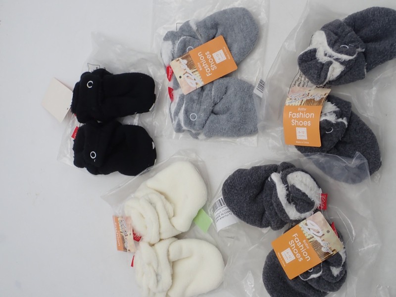 5 Pair Of Infant Babies Fleece Non Slip Booties 6-12 Months
