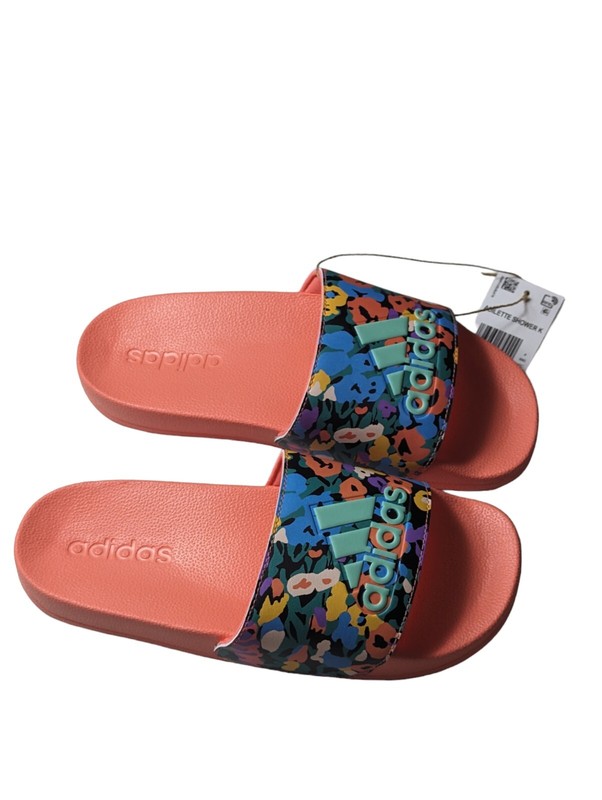 Adidas Adilette Shower Sandals Slides Youth Kids Size 4 ID4490 New With Tag