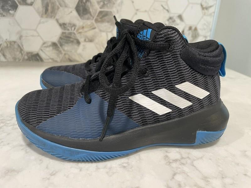 Adidas Boys’ Ortholite Basketball Shoes Sneakers Black Blue Size 12 Youth