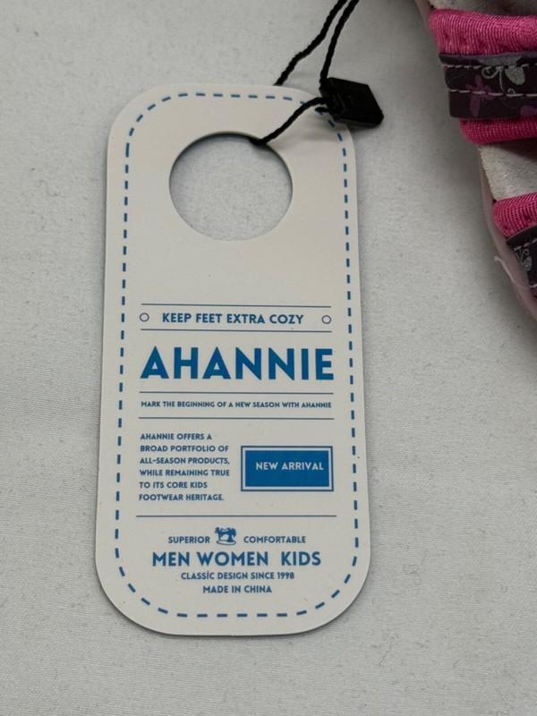 Ahannie Children's Shoes Pink NIB All Season Size 25 Toddler