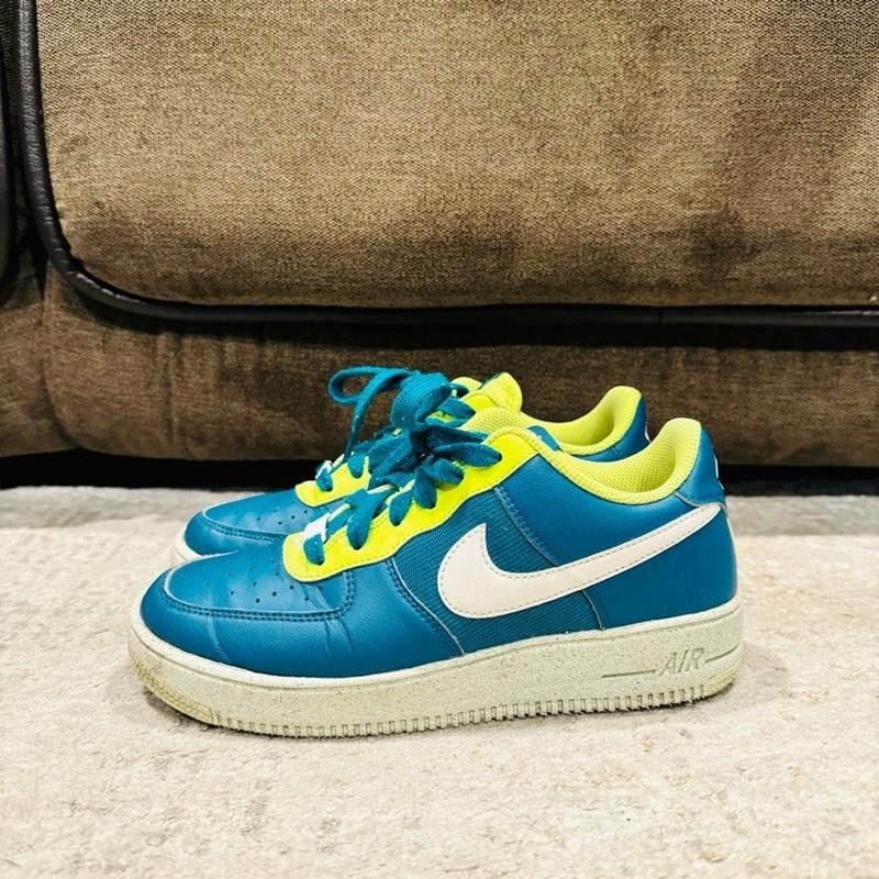 Air Force 1s Phatom Crater Green Volt Lace Up Sneakers Woman’s 6y