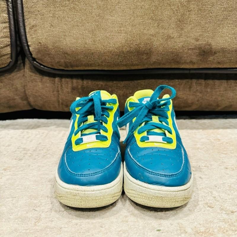 Air Force 1s Phatom Crater Green Volt Lace Up Sneakers Woman’s 6y