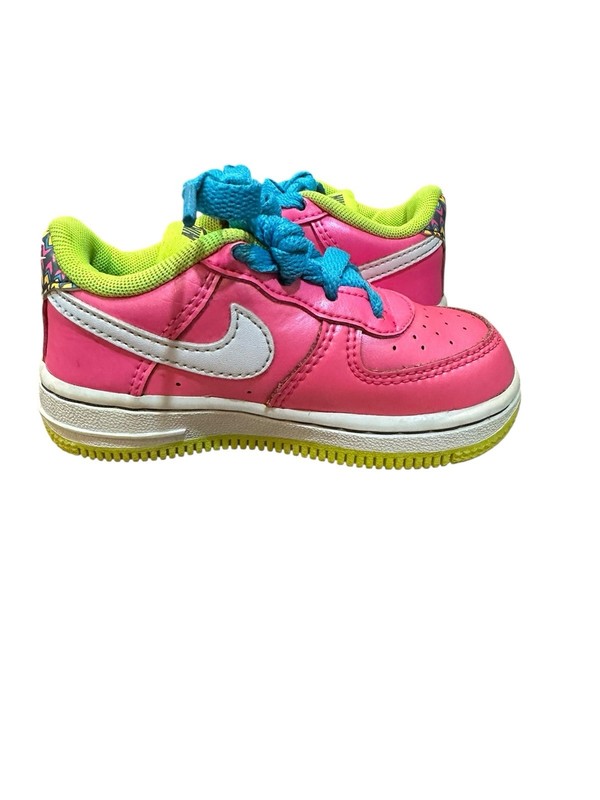 Air Force ‘Pink Blast Volt’ 6c