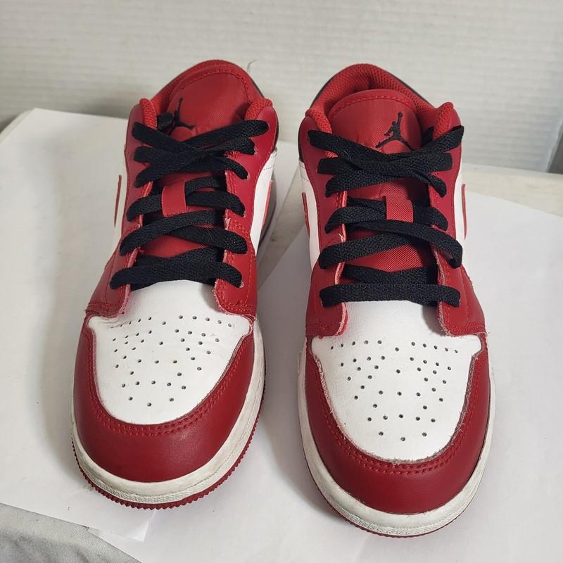 AIR JORDAN 1 LOW WHITE / RED / BLACK 553560 163 Youth Size 4y