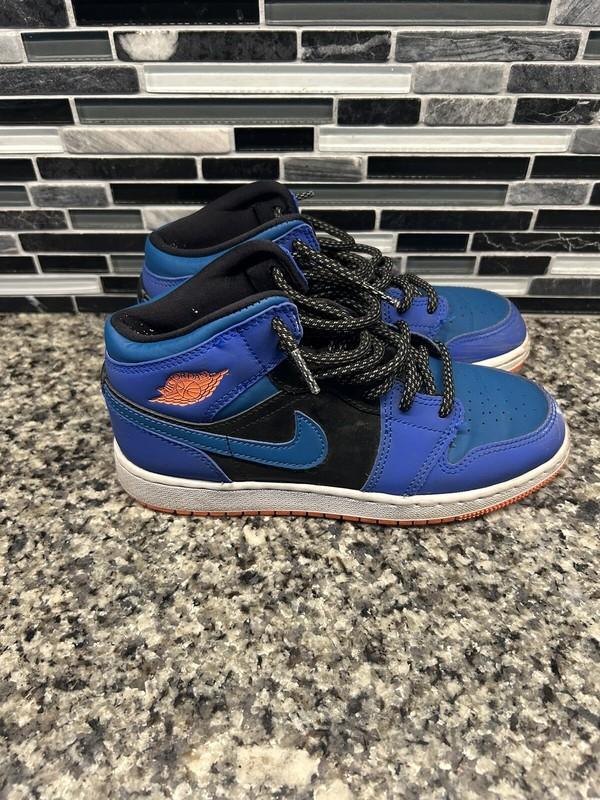 Air Jordan 1 Mid GS Size 4Y Racer Blue/Green Abyss-Black 554725-440