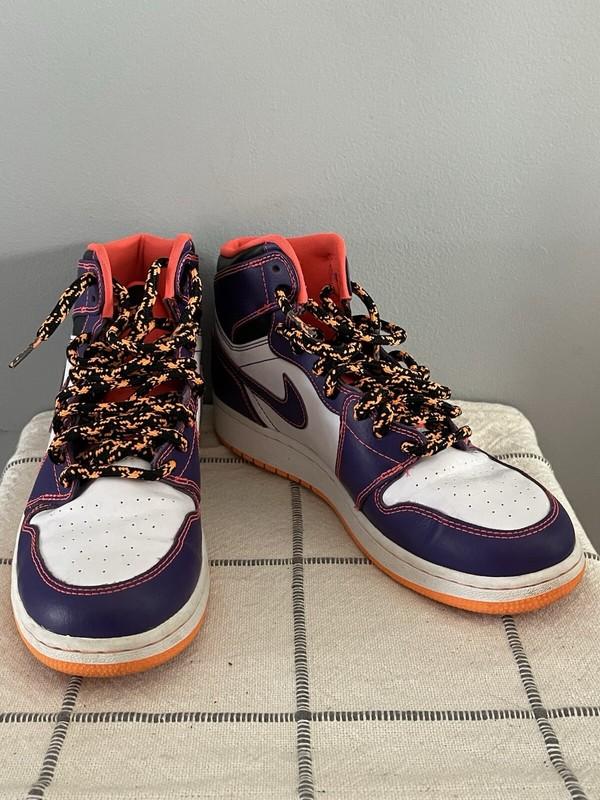 Air Jordan 1 Retro High Tasmanian Devil Size 6Y Pre-owned