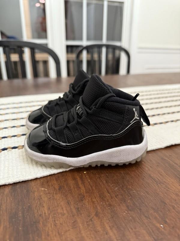 Air Jordan 11 Retro TD 'Jubilee / 25th Anniversary' Toddler Size 5C Sneakers