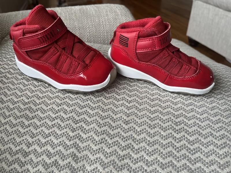 Air Jordan 11 Retro TD 'Win Like '96' Size 7c