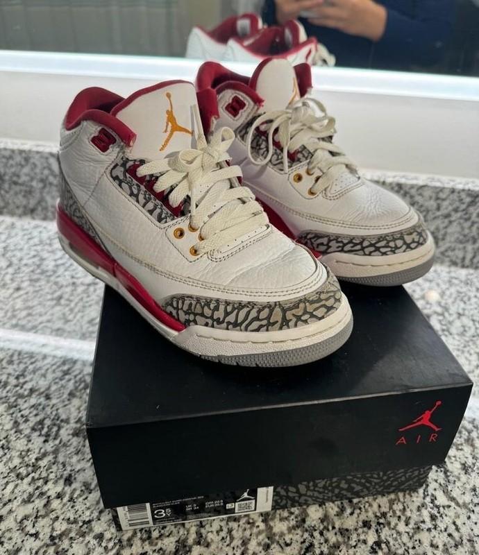 Air Jordan 3 Retro GS White/Light Curry-Cardinal Red Blanc/ Cari Clair 3.5Y