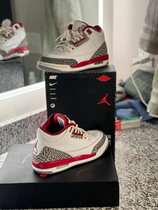 Air Jordan 3 Retro GS White/Light Curry-Cardinal Red Blanc/ Cari Clair 3.5Y