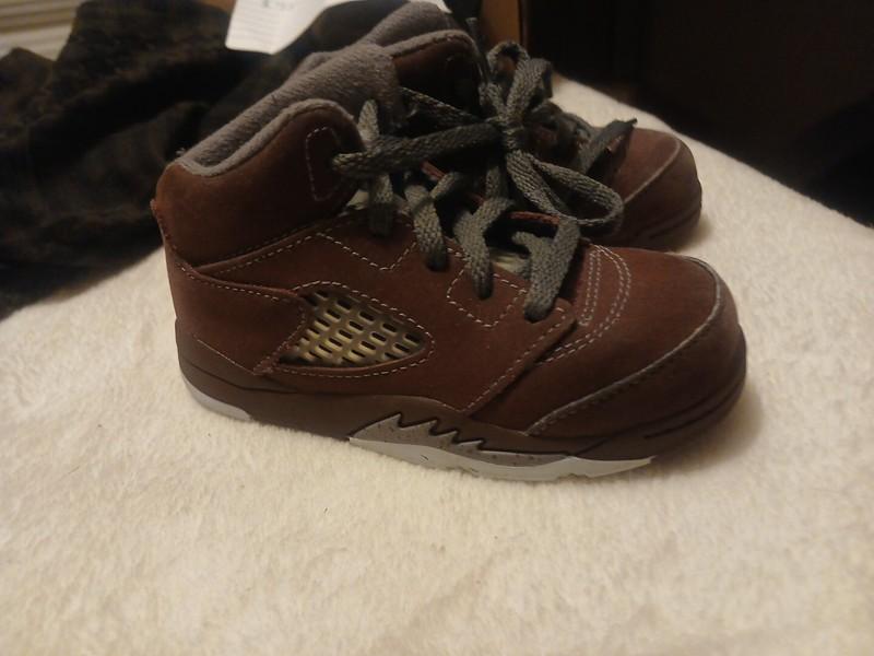 Air Jordan 5 Retro SE (TD) “Burgundy (2023) FN4238-600 Retro 5