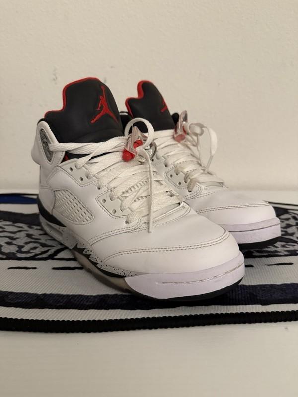 Air Jordan 5 “White Cement” Size 6.5Y GS VNDS