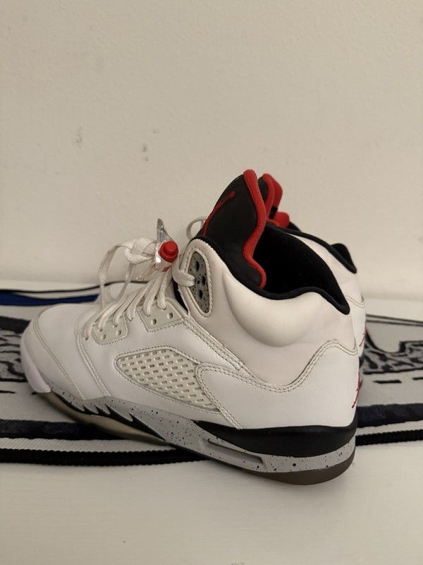 Air Jordan 5 “White Cement” Size 6.5Y GS VNDS