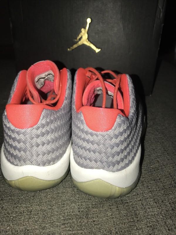 Air Jordan Future Low BG 724813-023 Gray Sneaker Shoes Lace Up SIZE 4.5 Y