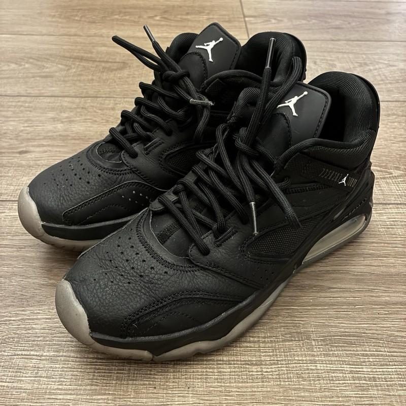Air Jordan Point Lane Sneakers Black Leather Youth 6.5