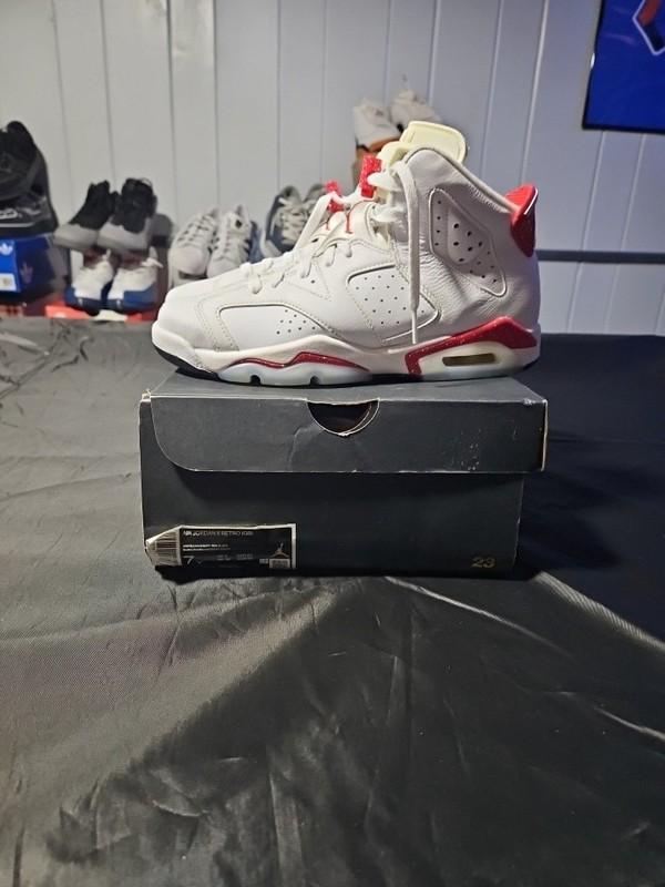 Air Jordan Retro 6 (GS) White/'Red Oreo' Sz 7Y Used Great Condition Without Box