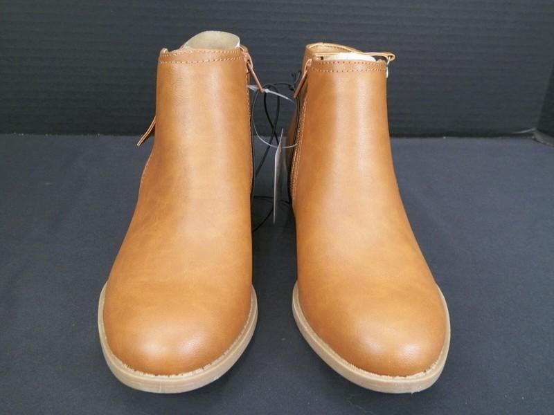 Arizona Jean Co Ankle Bootie Boots Camino Memory Foam Size 9.5 Cognac Brown