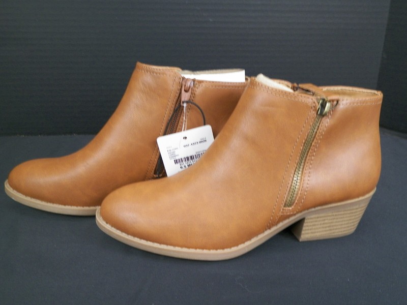 Arizona Jean Co Ankle Bootie Boots Camino Memory Foam Size 9.5 Cognac Brown