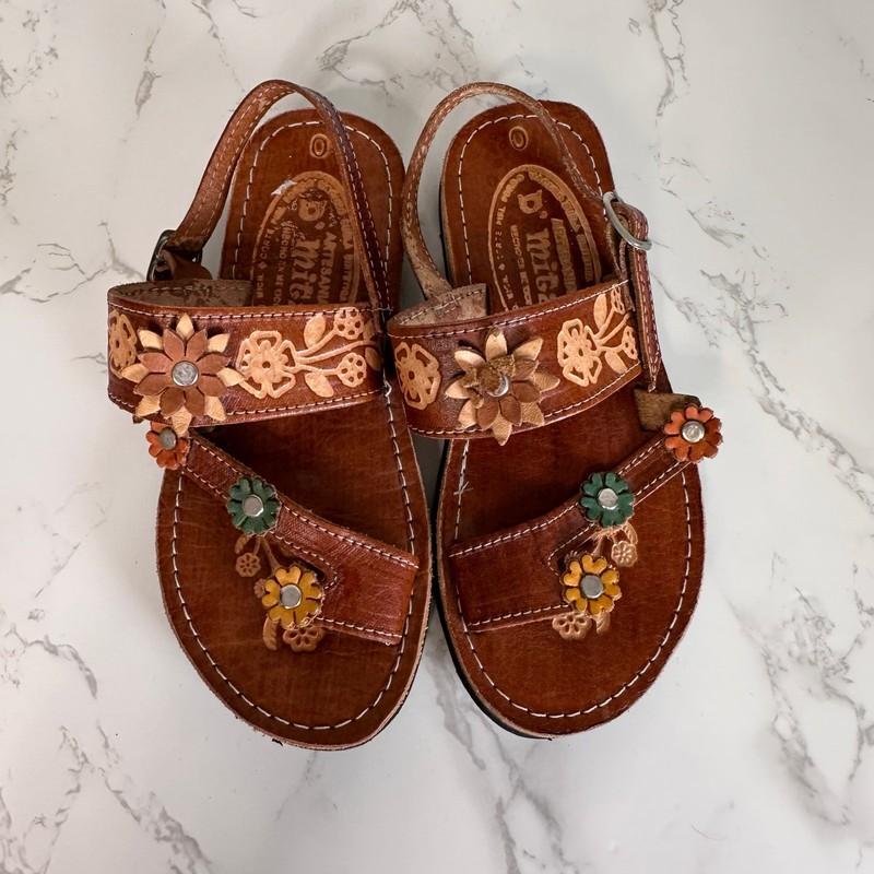 Artisanries D'Mitzy Huaraches Sandals Kids US Sz 0 Brown Leather Embossed Floral